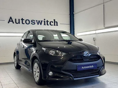 Toyota Yaris 1.5 Hybrid Automaat - VerwZetels+stuur/ActCruise/